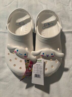 Crocs Hello Kitty and Friends Cinnamoroll Classic Clog Unisex 9M/11W